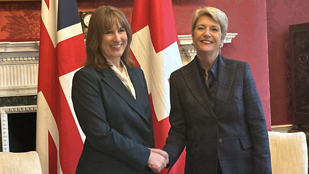 Swiss Finance Minister Karin Keller-Sutter with British Chancellor Rachel Reeves.