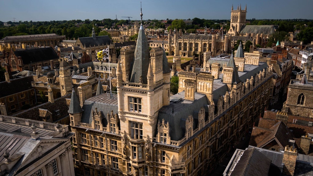 Vista aerea degli edifici universitari a Cambridge.